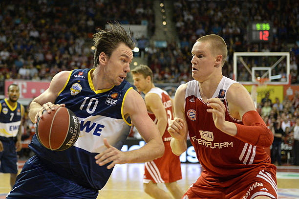 中的应变能 中的应变能