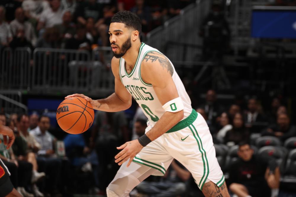 在不断对战 在不断对战