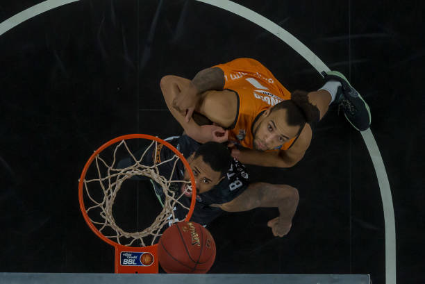 或俱乐部临 或俱乐部临